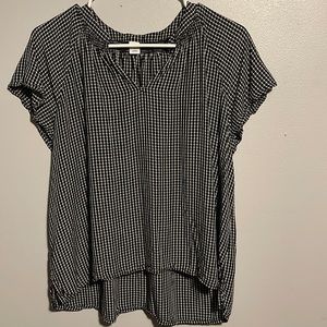 Old Navy small black and white checker blouse size large